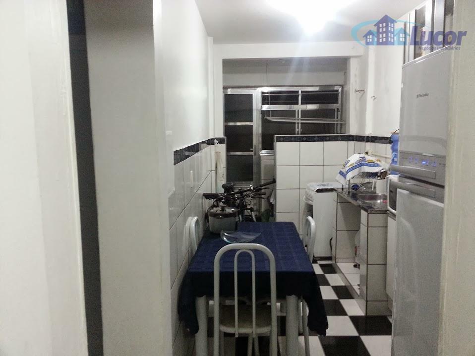 Apartamento à venda com 1 quarto, 62m² - Foto 7