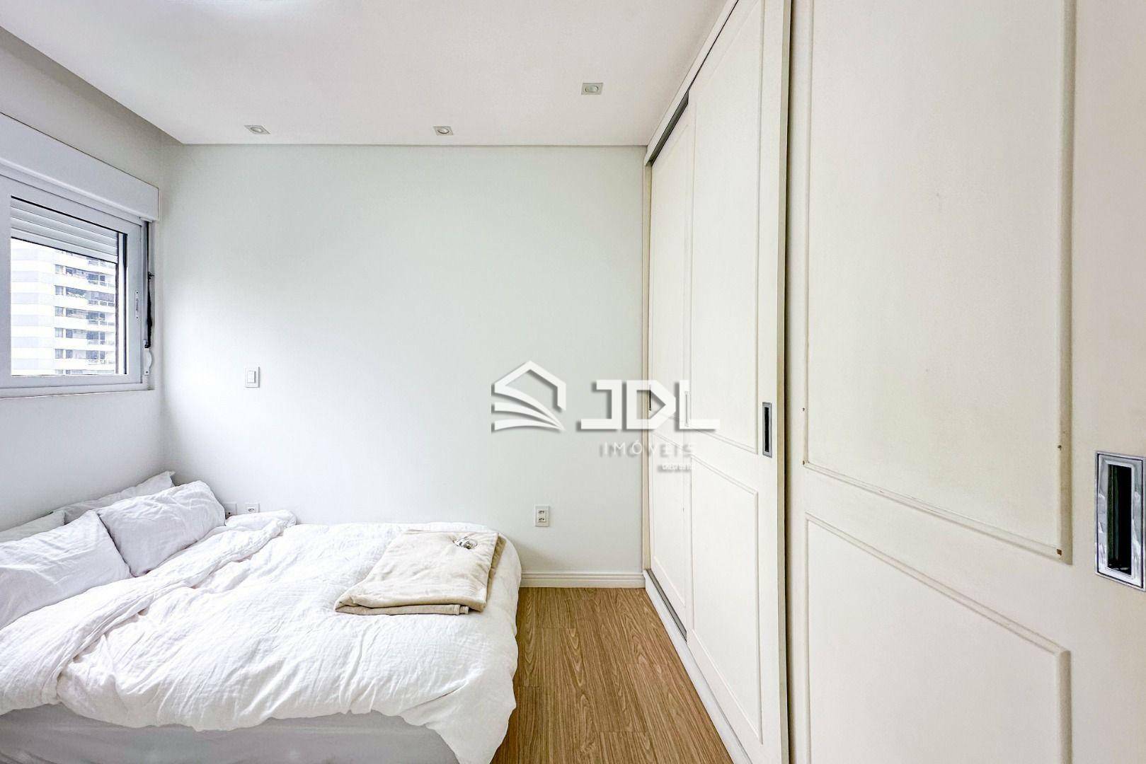 Apartamento à venda com 2 quartos, 90m² - Foto 14