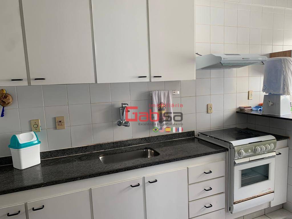 Apartamento à venda com 4 quartos, 141m² - Foto 7