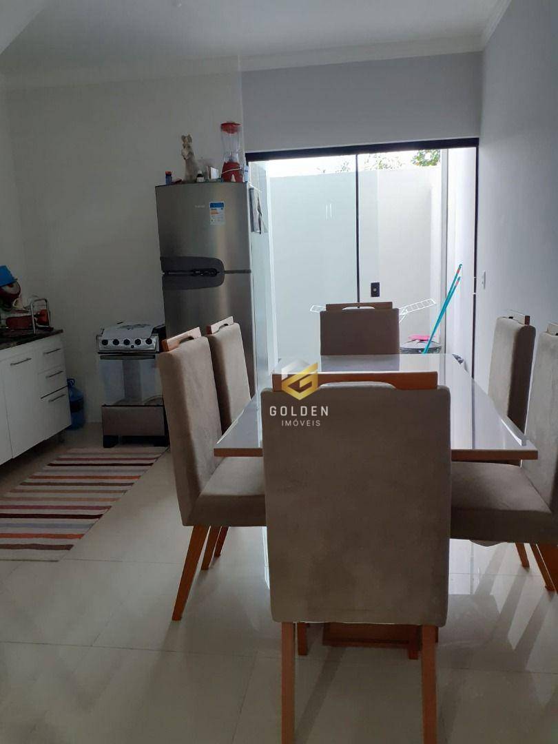 Sobrado à venda com 2 quartos, 78m² - Foto 2