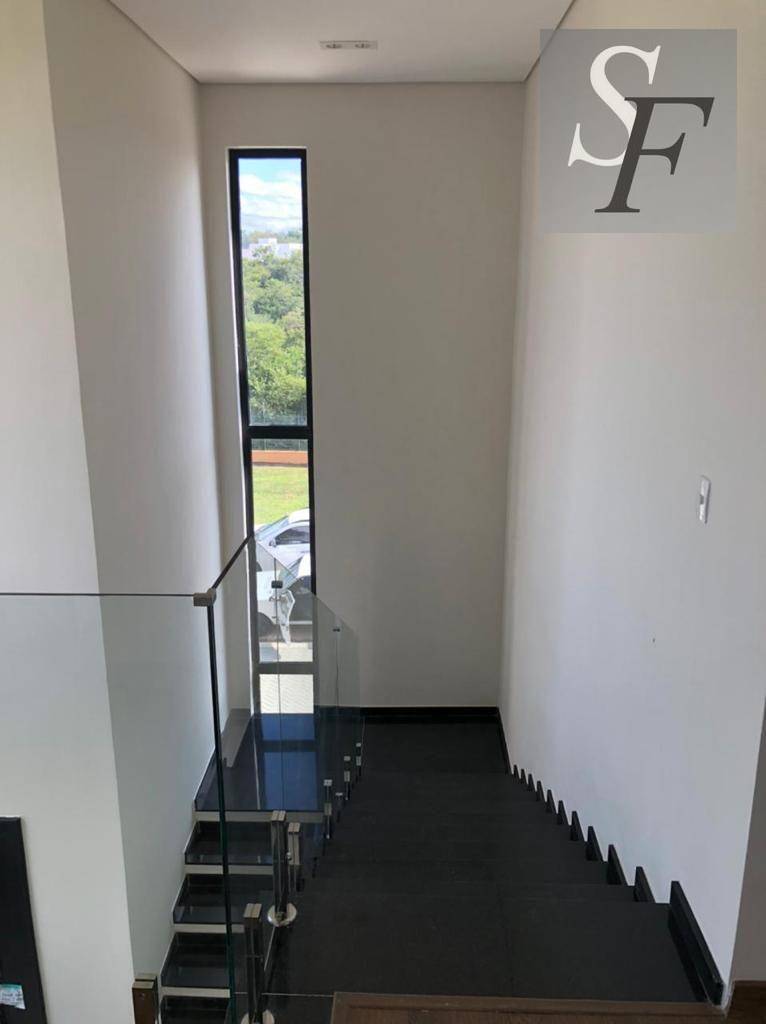 Sobrado à venda com 5 quartos, 346m² - Foto 22