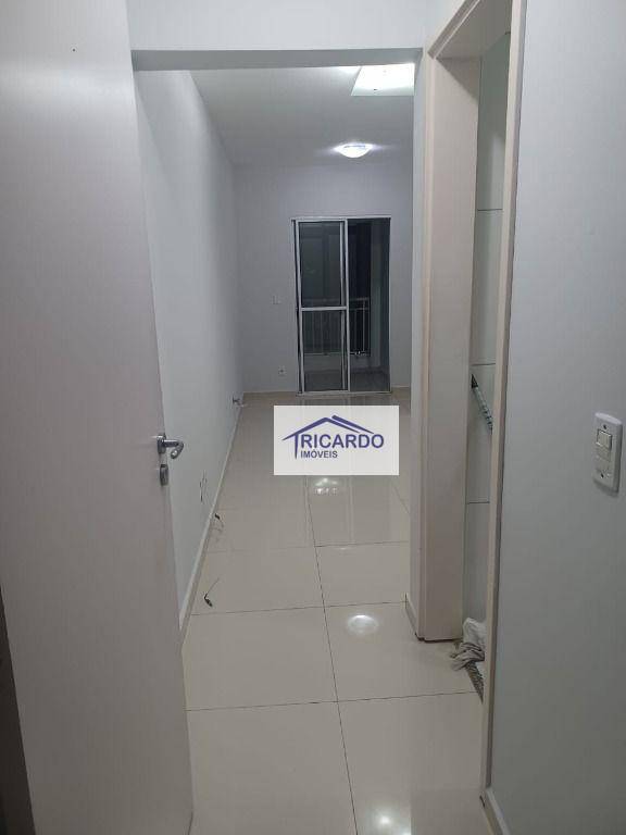 Apartamento à venda com 2 quartos, 55m² - Foto 2