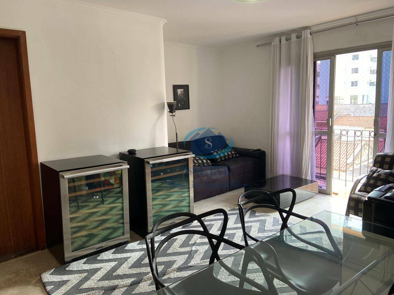 Apartamento à venda com 2 quartos, 68m² - Foto 2