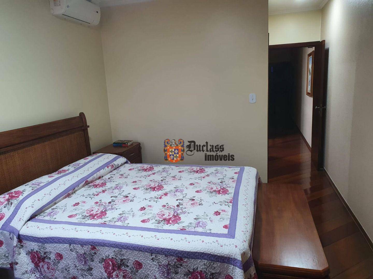 Sobrado à venda com 3 quartos, 202m² - Foto 11