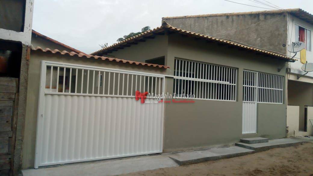 Casa à venda com 2 quartos, 96m² - Foto 1