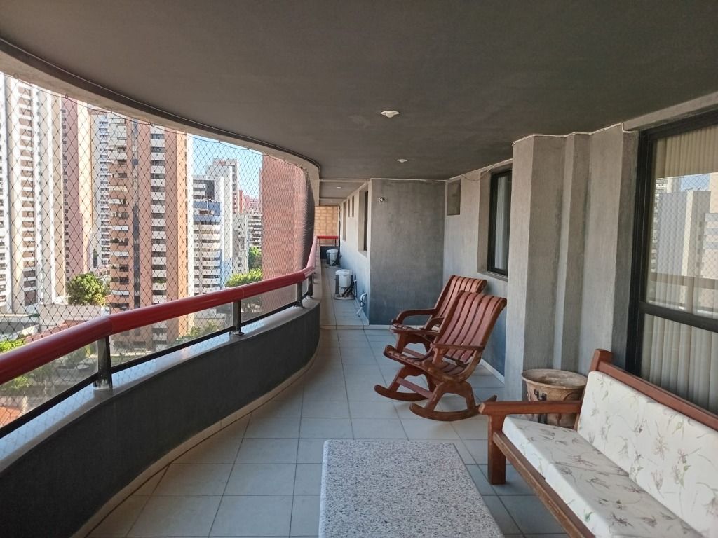 Apartamento à venda com 3 quartos, 305m² - Foto 9