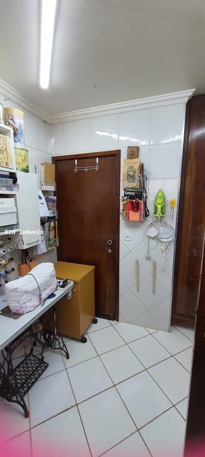 Apartamento à venda com 3 quartos, 140m² - Foto 6