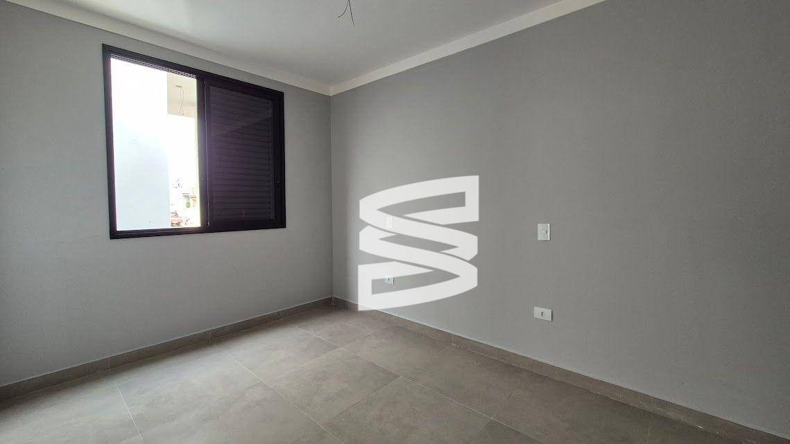 Casa de Condomínio à venda com 3 quartos, 150m² - Foto 4