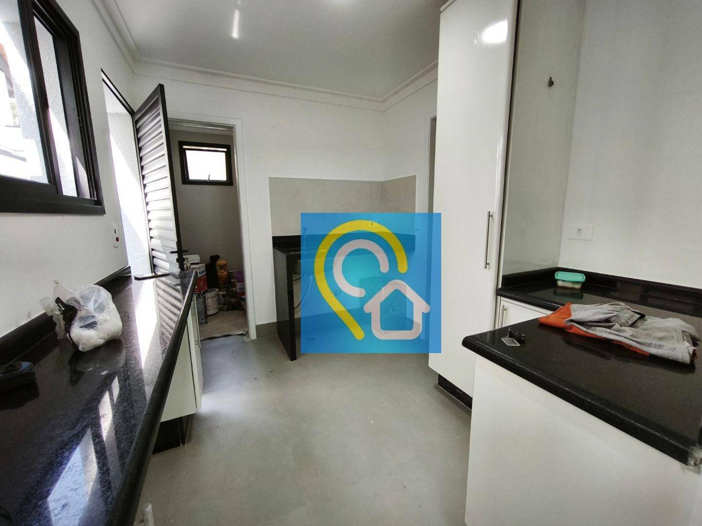 Casa de Condomínio à venda com 4 quartos, 257m² - Foto 14