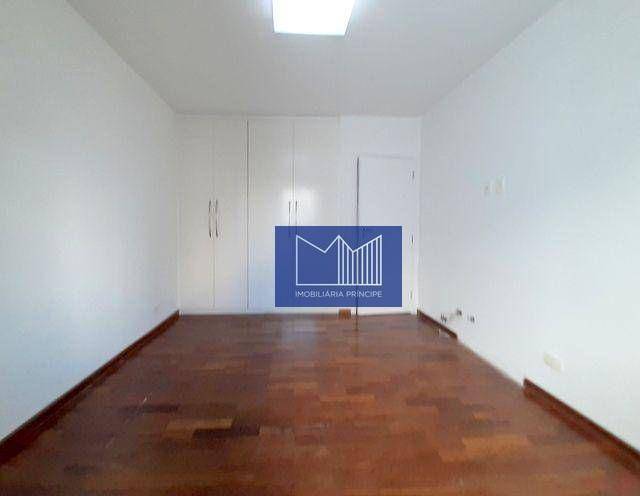 Apartamento para alugar com 3 quartos, 140m² - Foto 30