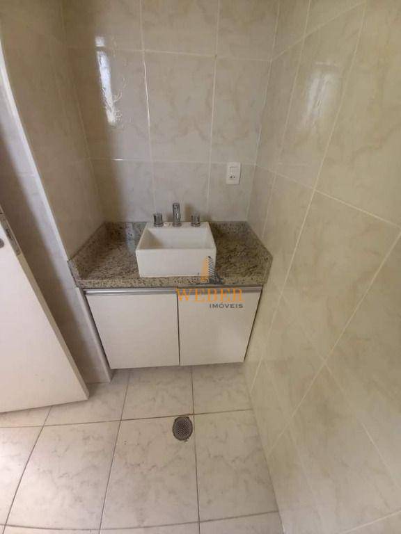 Apartamento à venda com 2 quartos, 64m² - Foto 27