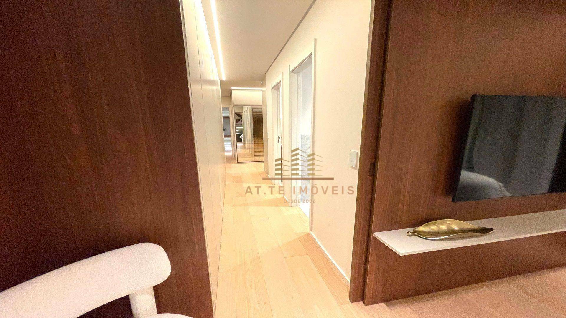 Apartamento à venda com 3 quartos, 185m² - Foto 16