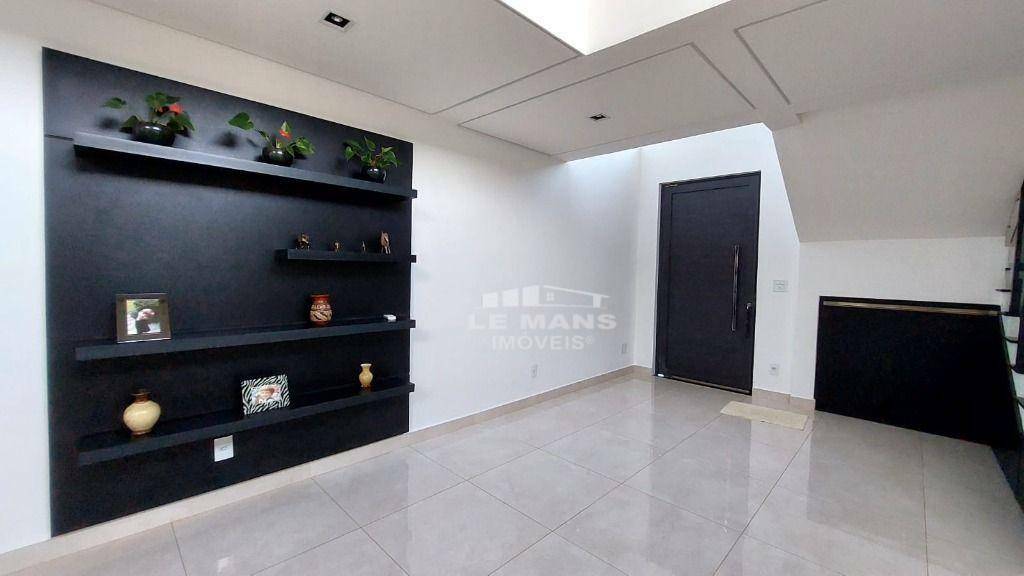 Casa de Condomínio à venda com 3 quartos, 298m² - Foto 13