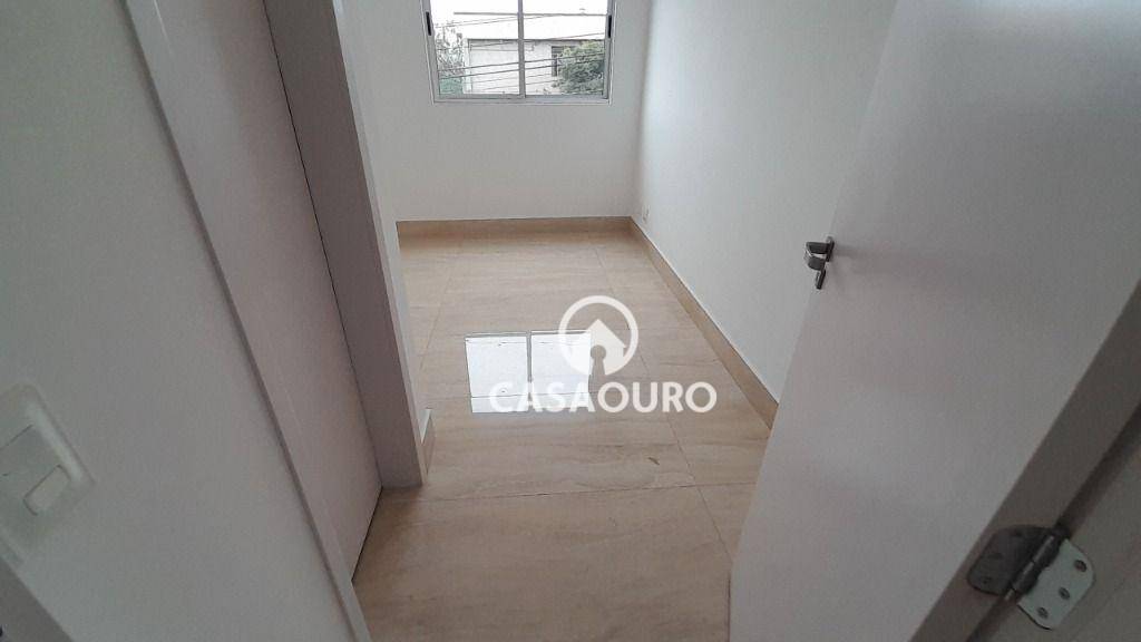 Apartamento à venda com 2 quartos, 60m² - Foto 6