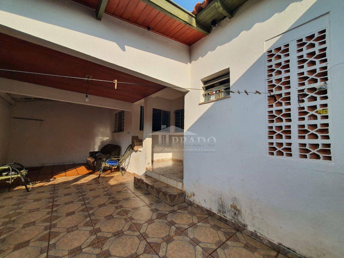 Casa à venda com 5 quartos, 181m² - Foto 14