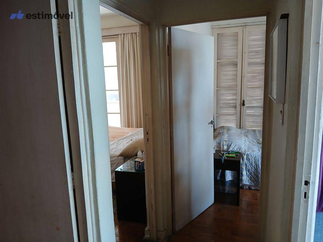 Apartamento à venda com 3 quartos, 110m² - Foto 12