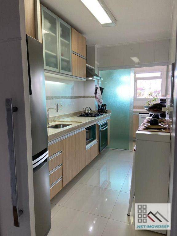 Apartamento à venda com 2 quartos, 66m² - Foto 31