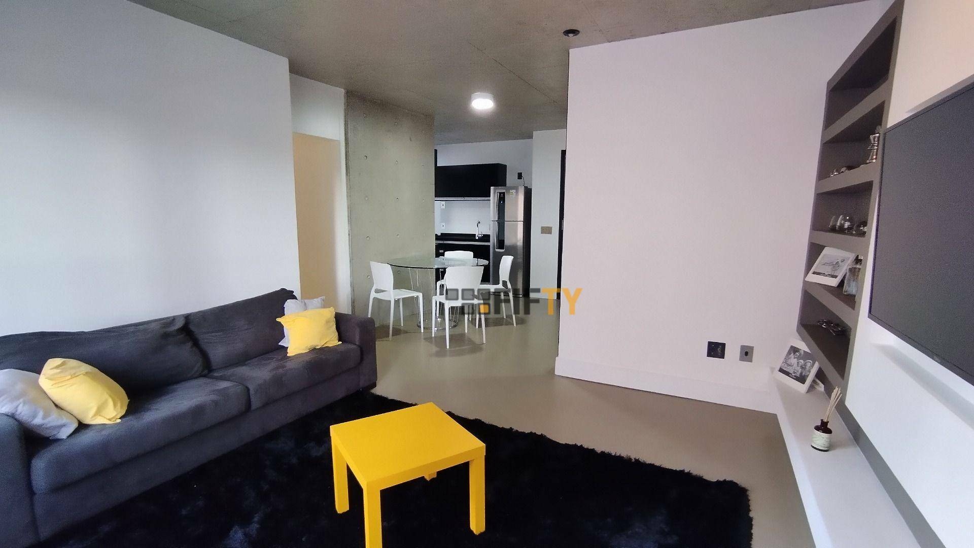 Apartamento para alugar com 2 quartos, 70m² - Foto 2