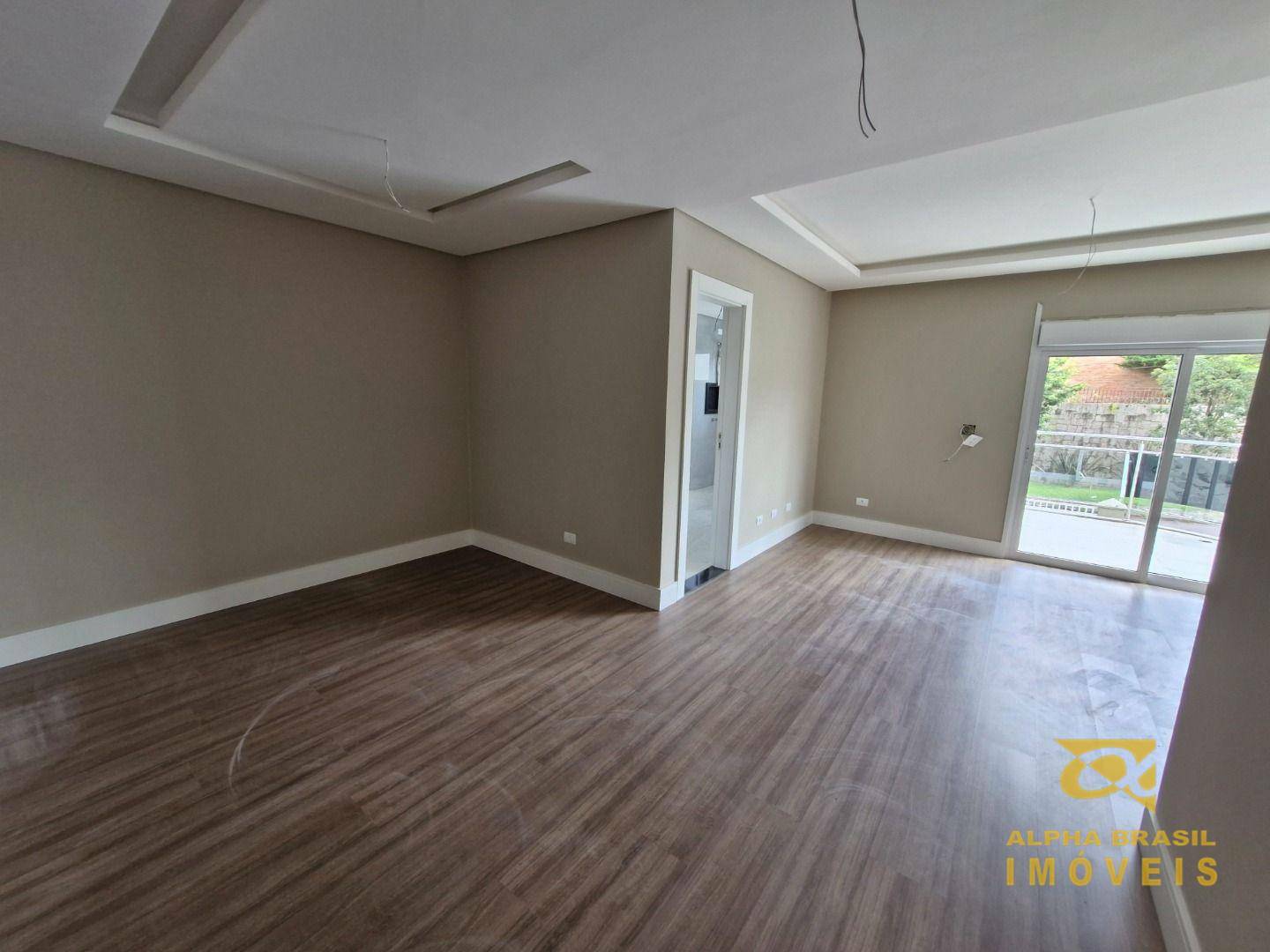 Casa à venda com 4 quartos, 371m² - Foto 14