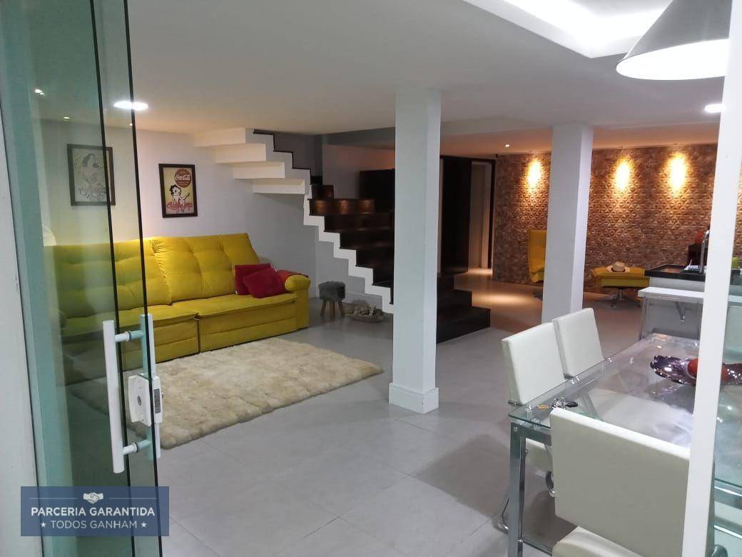 Casa, 3 quartos, 250 m² - Foto 6