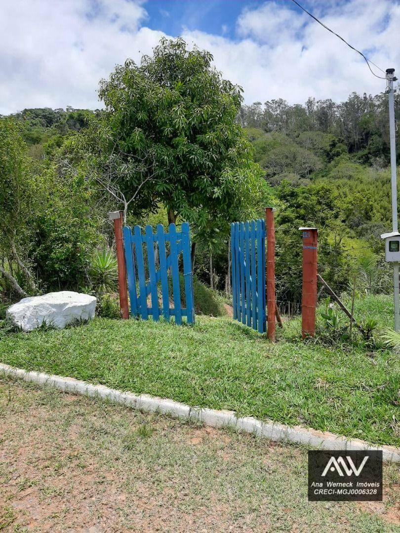 Chácara à venda com 2 quartos, 70m² - Foto 1