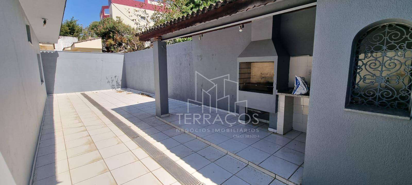 Sobrado à venda e aluguel com 4 quartos, 270m² - Foto 9