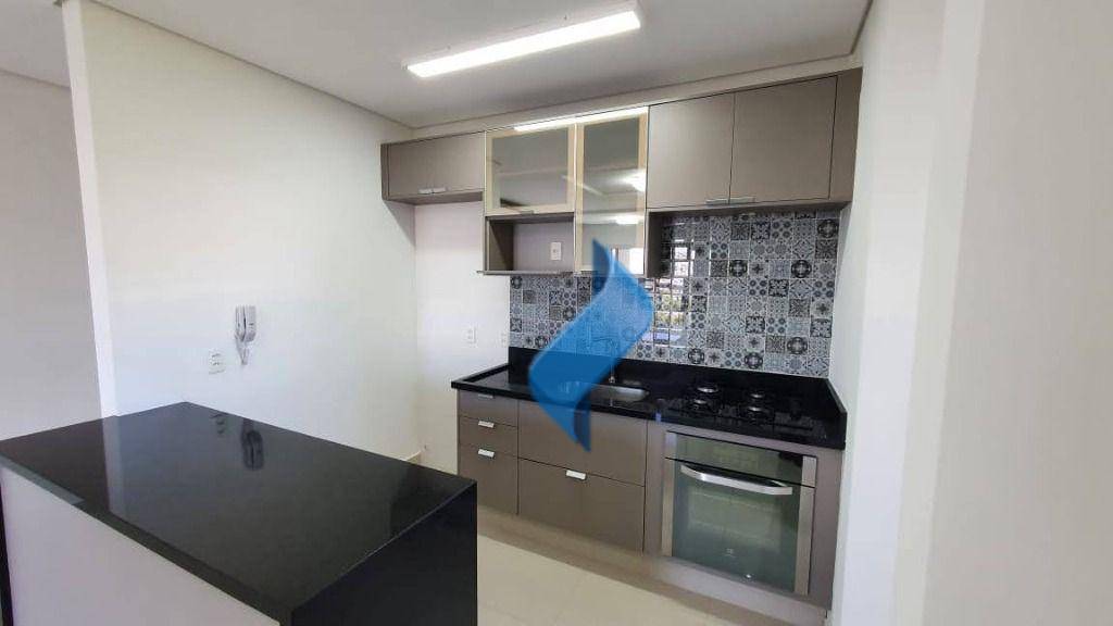 Apartamento à venda e aluguel com 3 quartos, 80m² - Foto 4