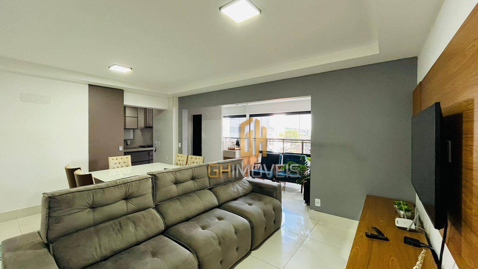 Apartamento à venda com 3 quartos, 105m² - Foto 1