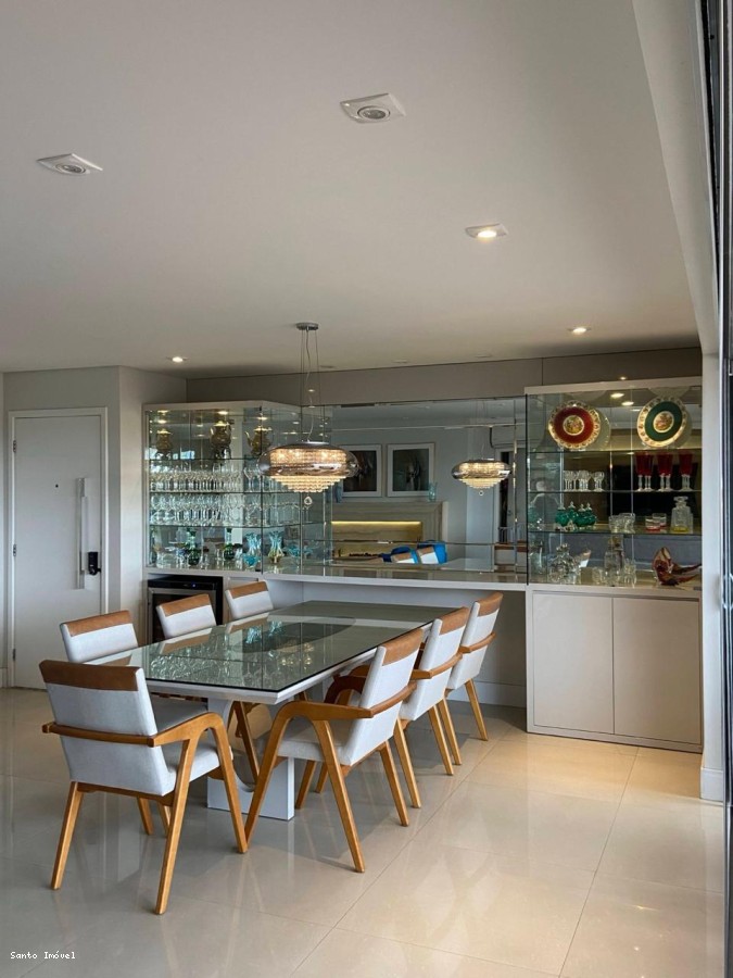 Apartamento, 3 quartos, 190 m² - Foto 1