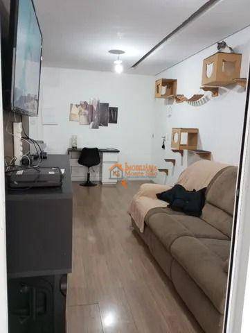 Apartamento à venda com 3 quartos, 75m² - Foto 2