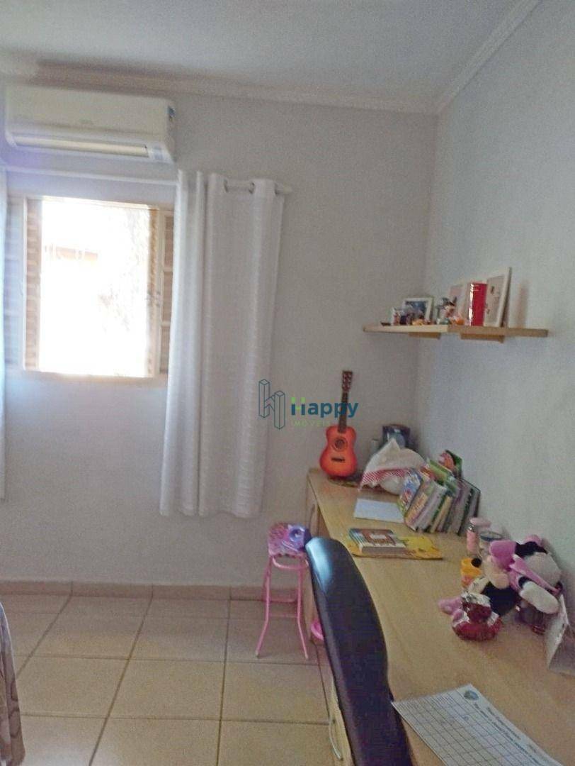 Chácara à venda com 3 quartos, 228m² - Foto 35