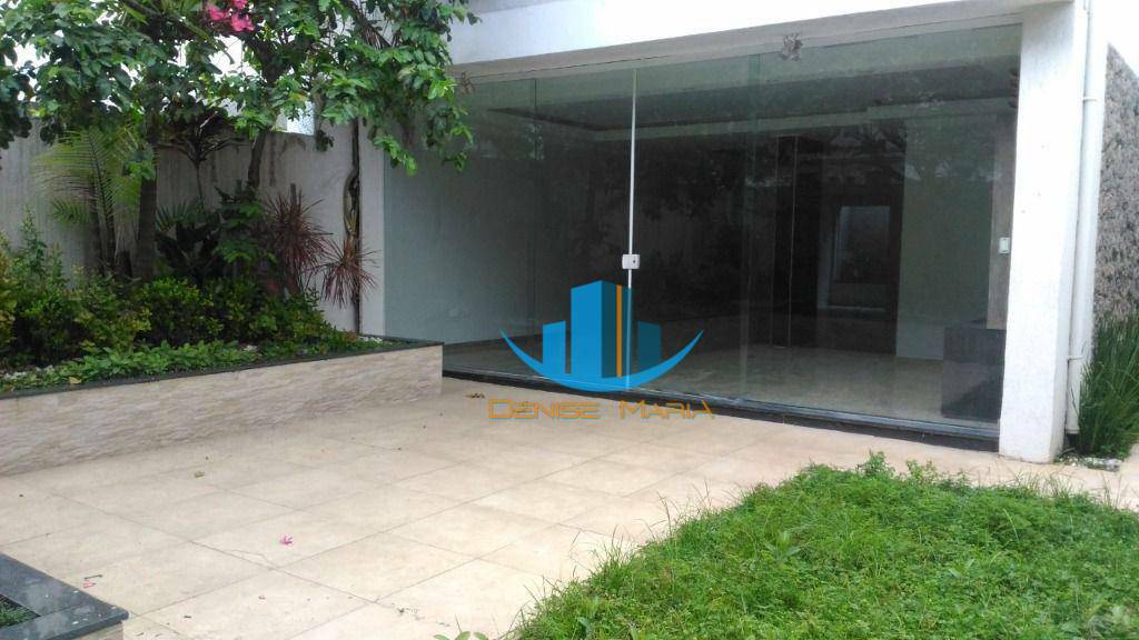 Casa de Condomínio para alugar com 4 quartos, 220m² - Foto 1
