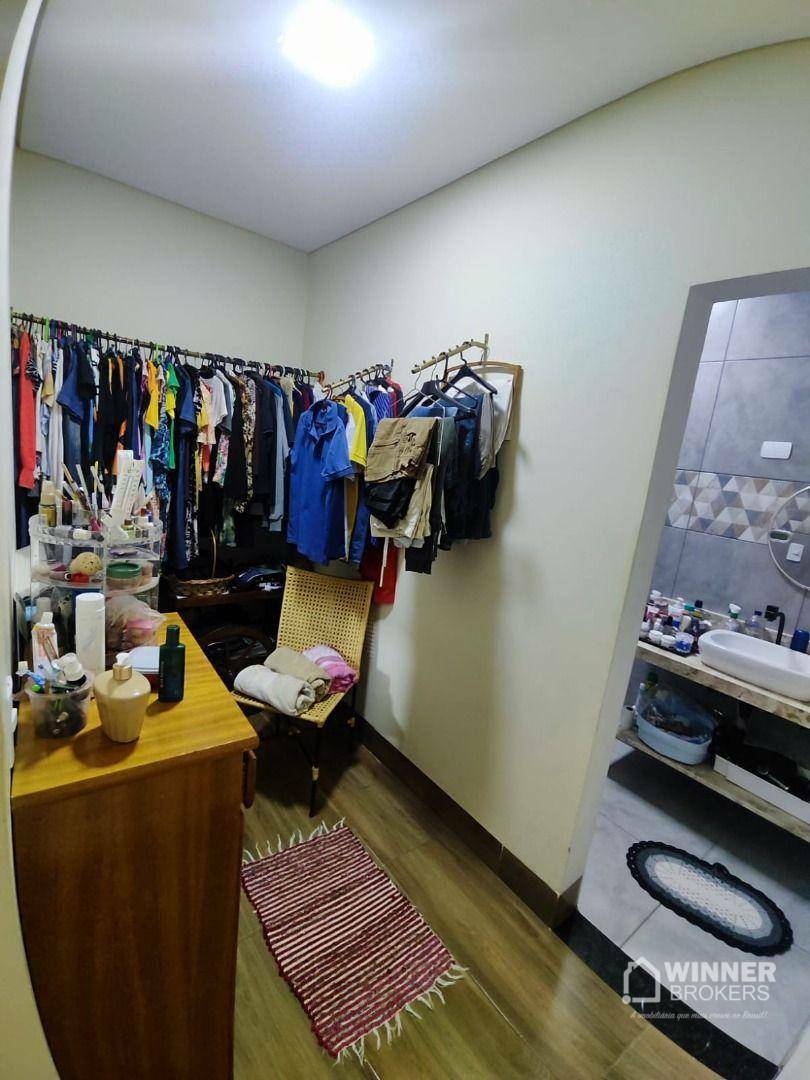 Sobrado à venda com 3 quartos, 320m² - Foto 24