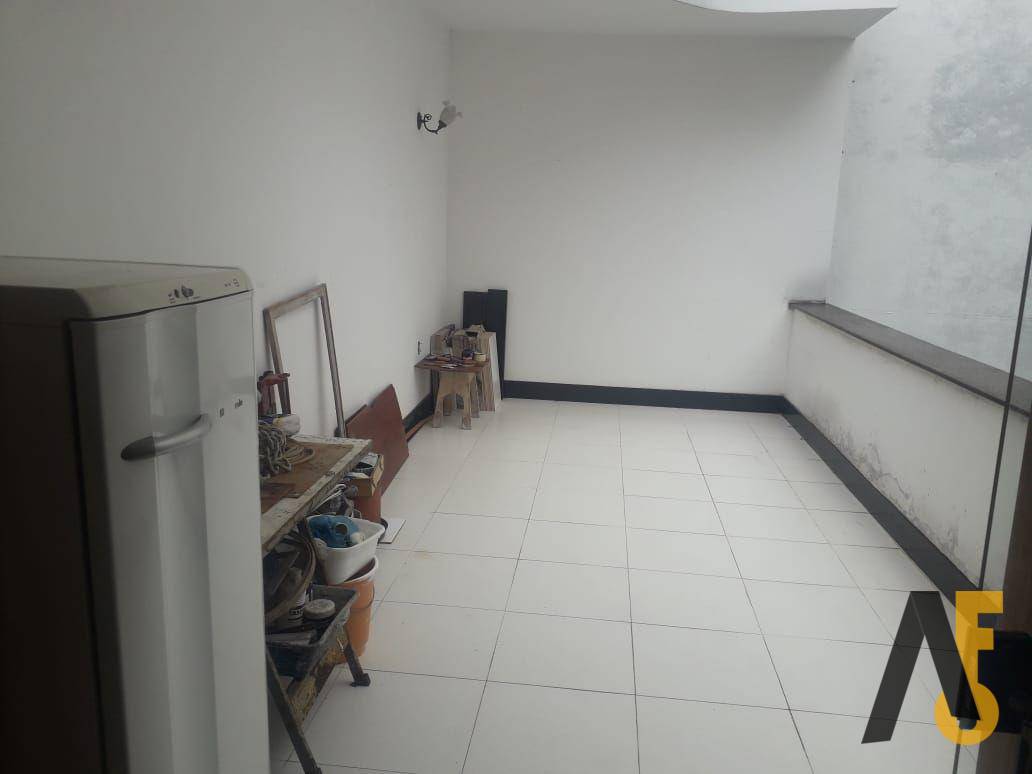 Apartamento à venda com 2 quartos, 120m² - Foto 3