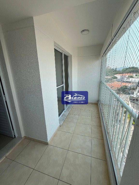 Apartamento para alugar com 2 quartos, 56m² - Foto 11