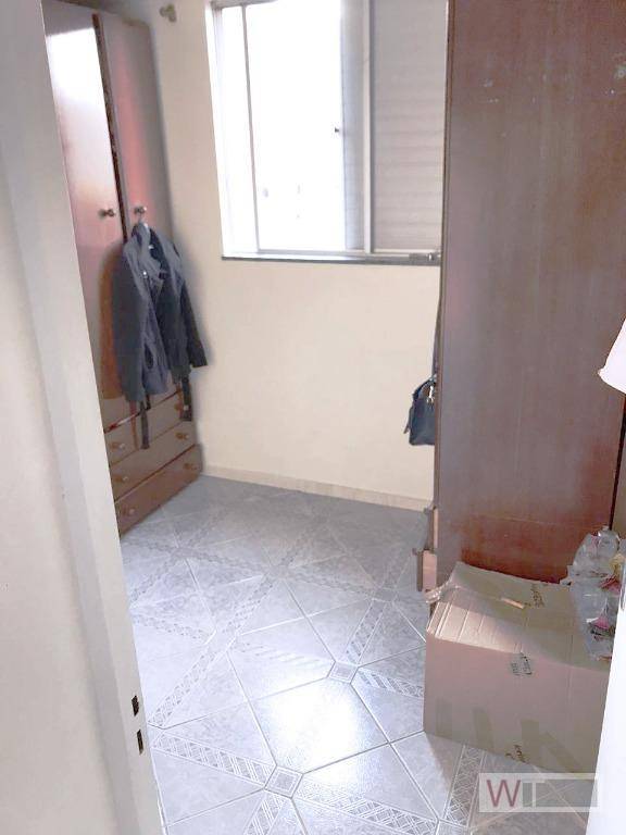 Apartamento à venda com 2 quartos, 62m² - Foto 11