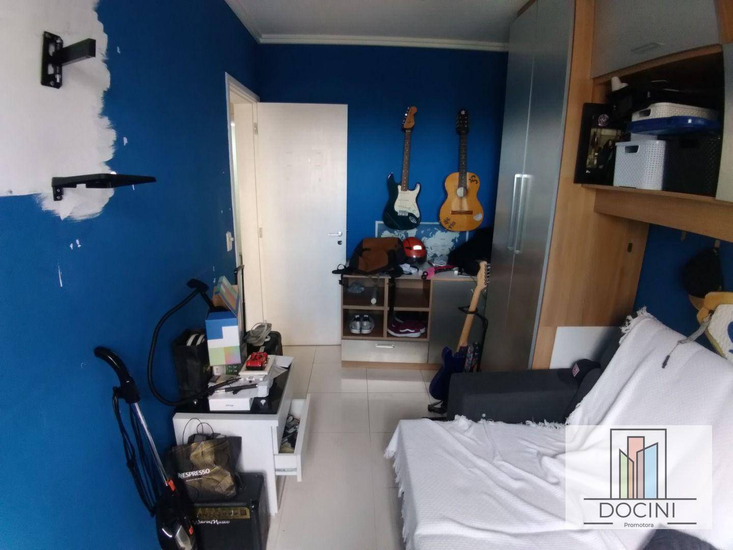 Apartamento à venda com 3 quartos, 75m² - Foto 23