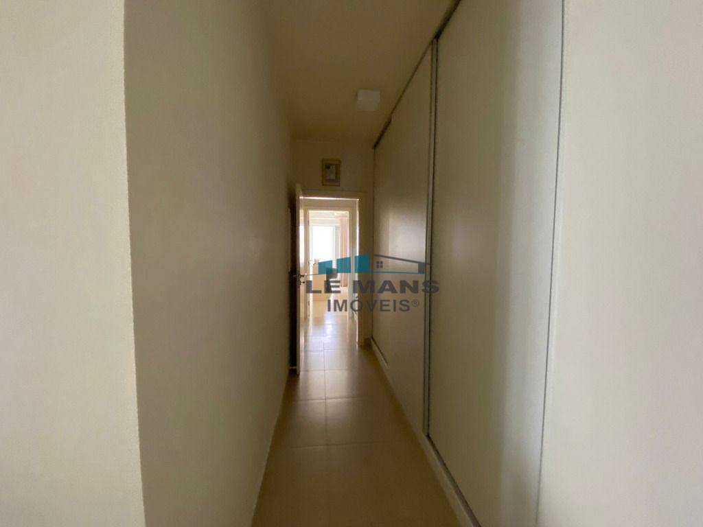 Casa à venda com 3 quartos, 300m² - Foto 26