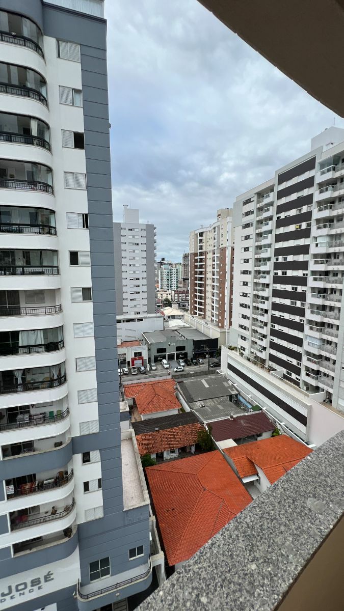 Apartamento à venda com 3 quartos, 110m² - Foto 14