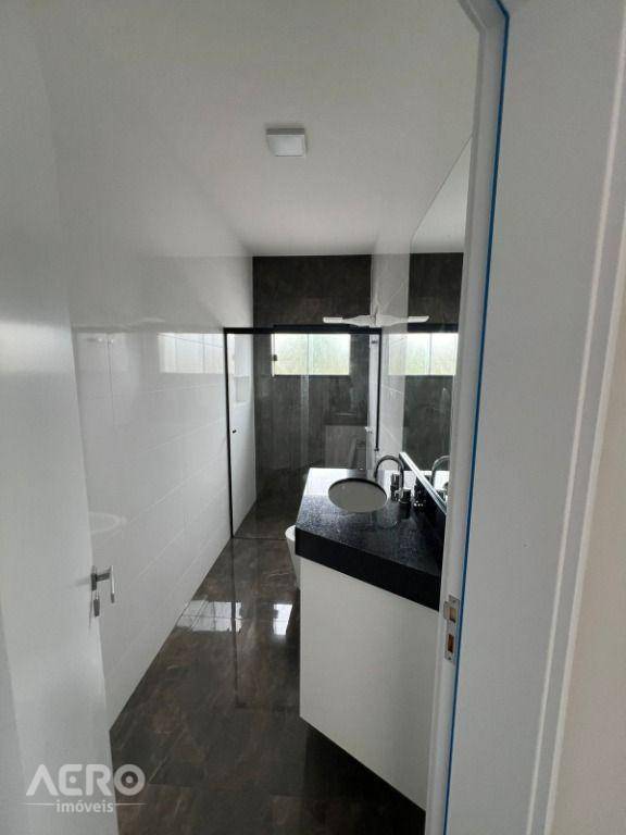 Casa de Condomínio para alugar com 2 quartos, 203m² - Foto 19