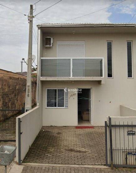 Sobrado para alugar com 2 quartos, 75m² - Foto 1