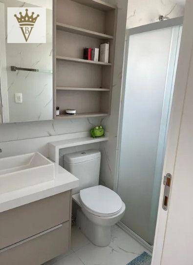 Apartamento para alugar com 4 quartos, 189m² - Foto 3