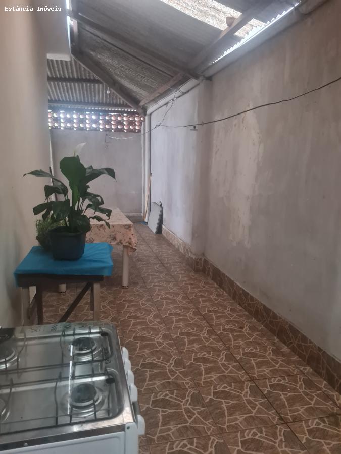 Casa à venda com 5 quartos, 350m² - Foto 1