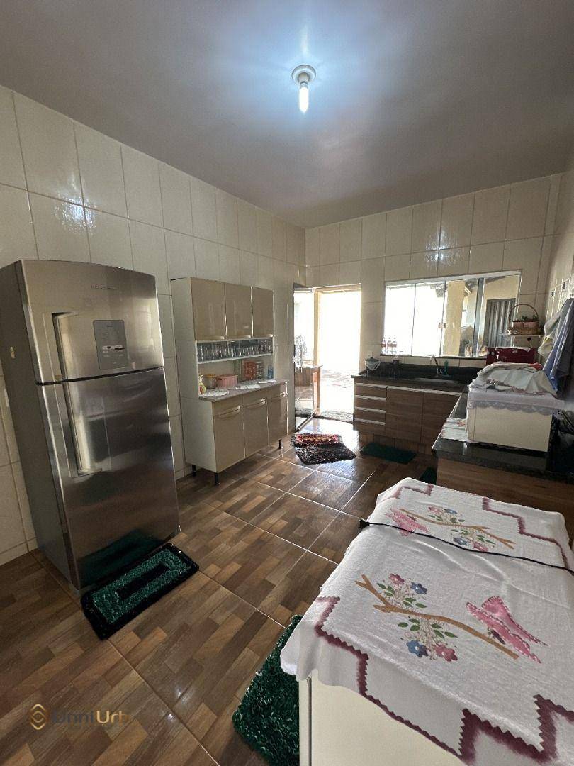 Casa, 3 quartos, 177 m² - Foto 4