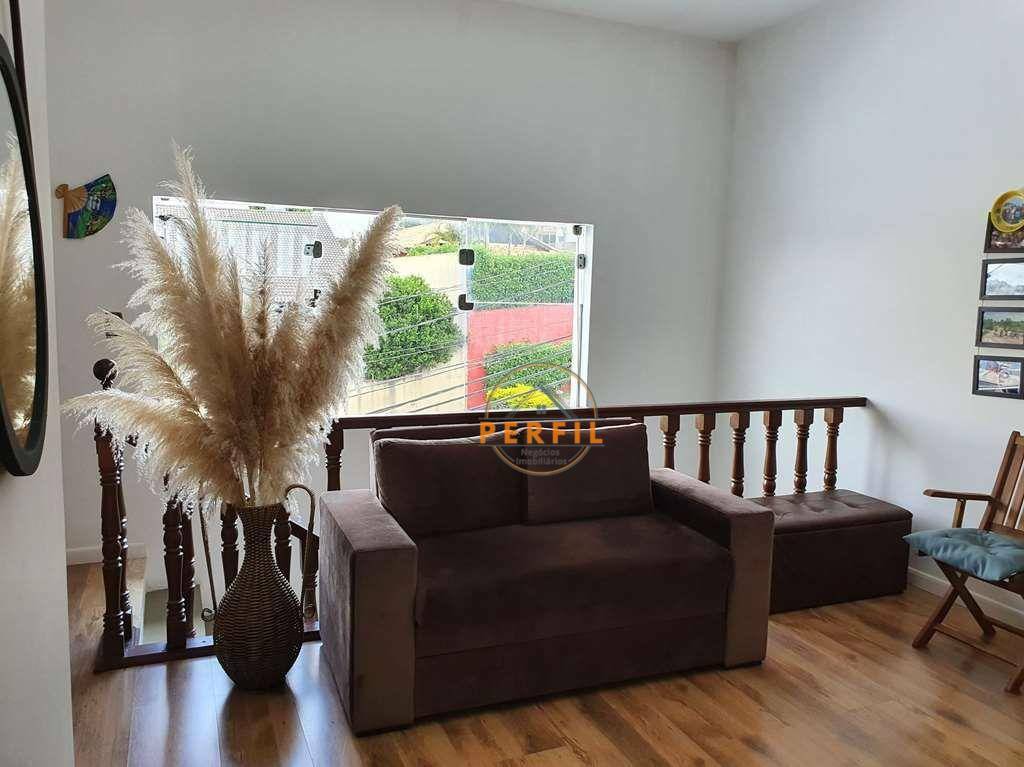 Casa de Condomínio à venda e aluguel com 3 quartos, 320m² - Foto 31