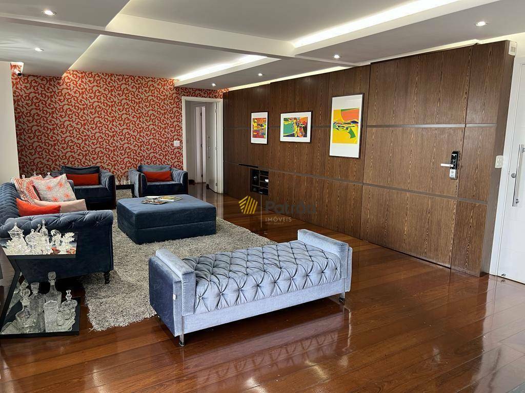 Apartamento à venda com 3 quartos, 227m² - Foto 3