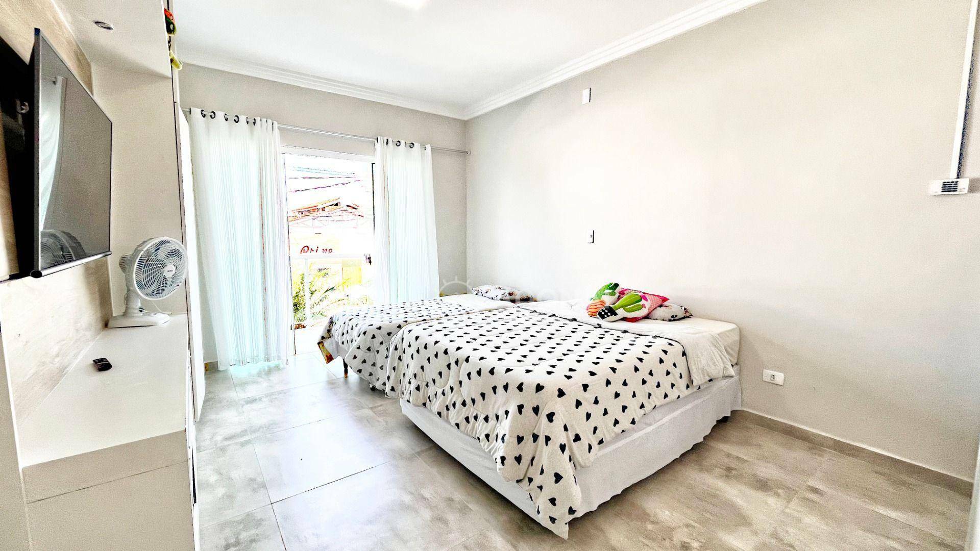 Sobrado à venda com 4 quartos, 300m² - Foto 40