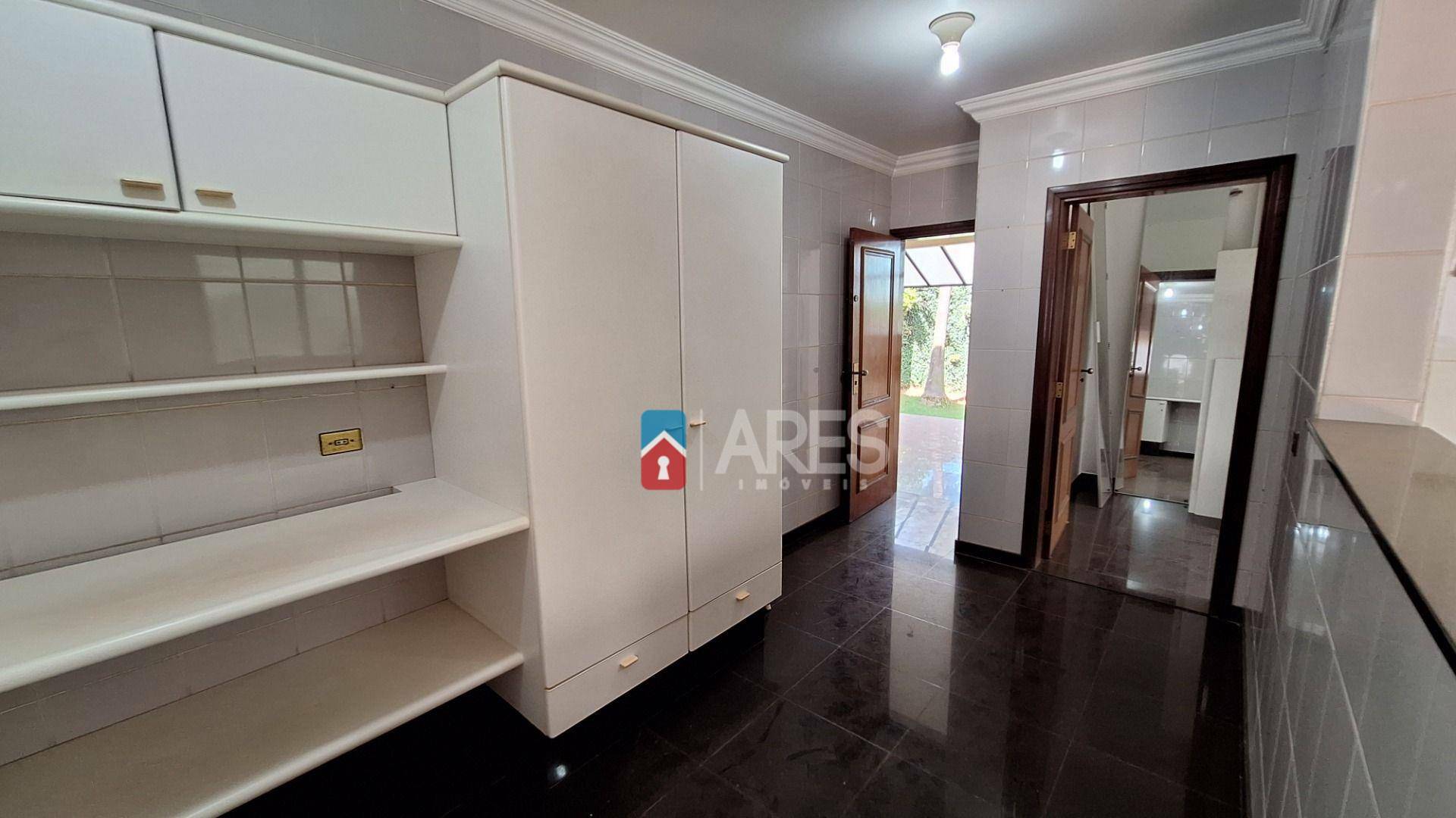 Casa à venda com 4 quartos, 472m² - Foto 18