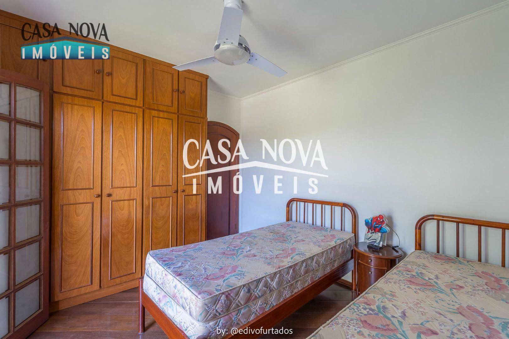 Casa de Condomínio à venda com 4 quartos, 427m² - Foto 33