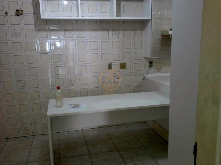 Apartamento à venda e aluguel com 3 quartos, 240m² - Foto 7